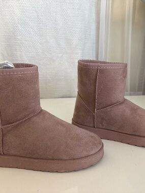 Primark Dusty Pink Short Winter Boots